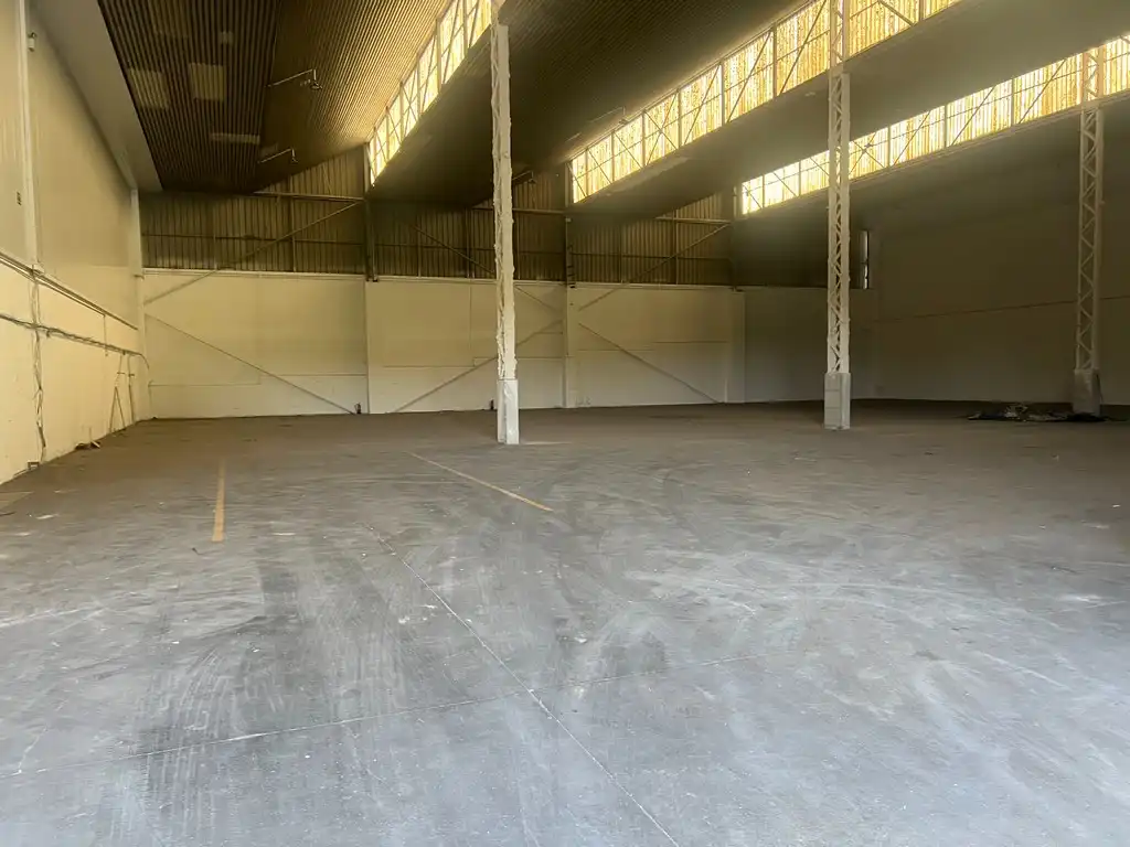 Industrial buildings for rent in Bergondo  with Heating