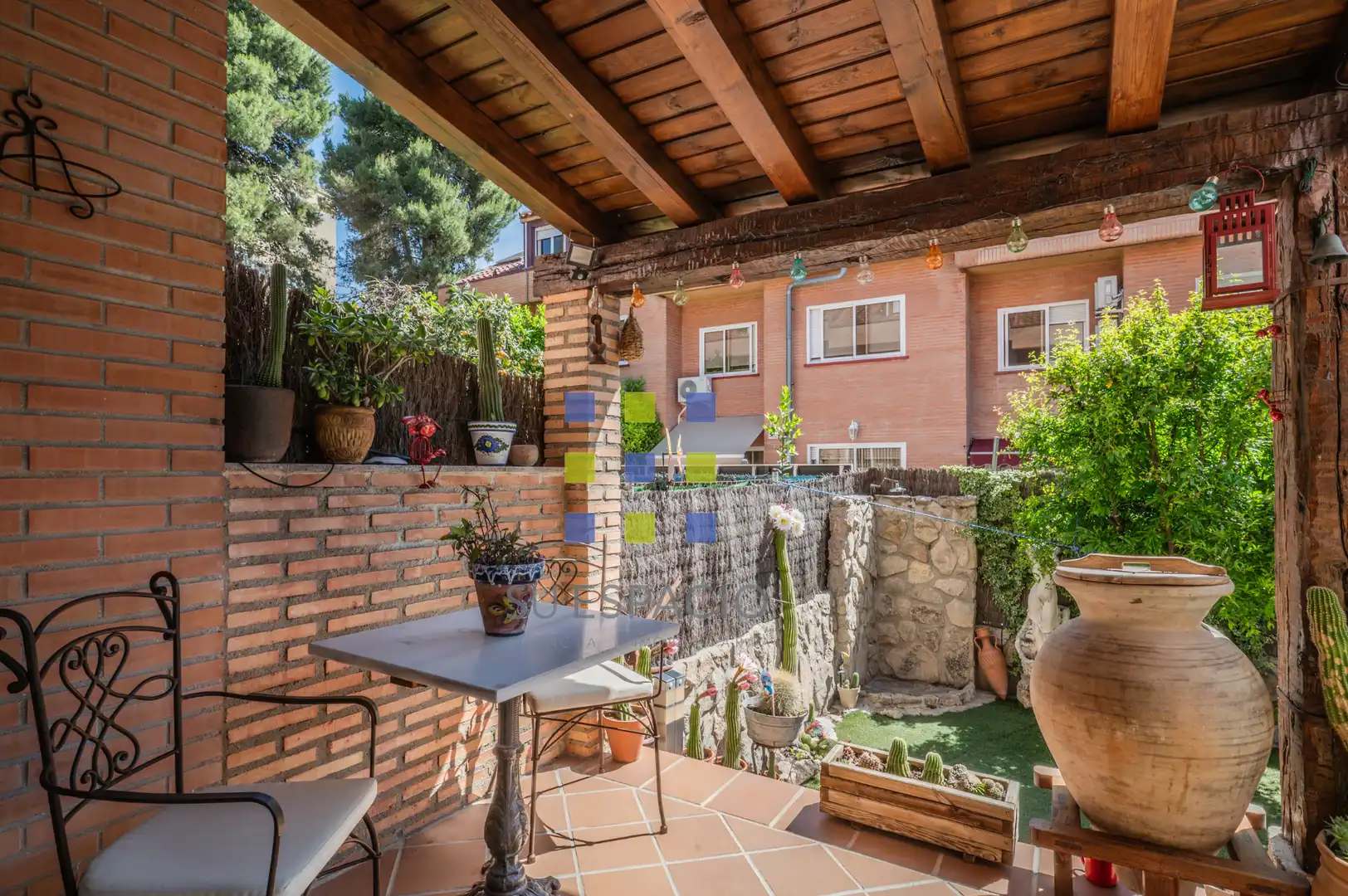 Jardí de Casa o xalet en venda en Valdemoro amb Aire condicionat, Calefacció i Jardí privat