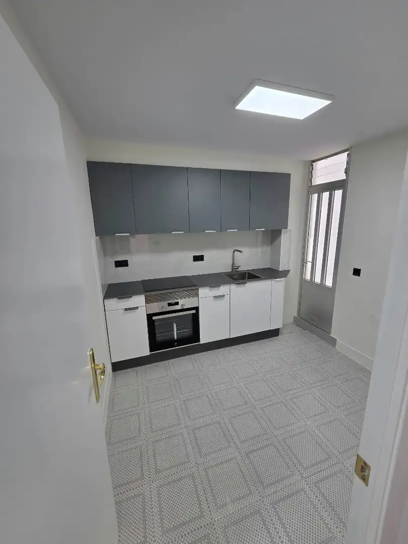 Cocina de Piso en venta en A Coruña Capital  con Terraza