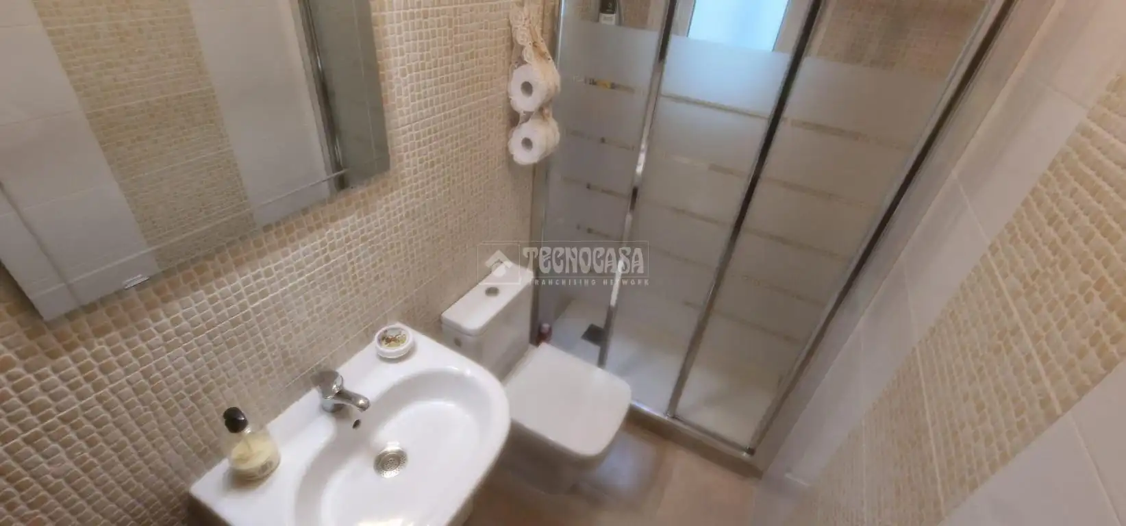 Baño de Piso en venta en Zaragoza con Calefacción