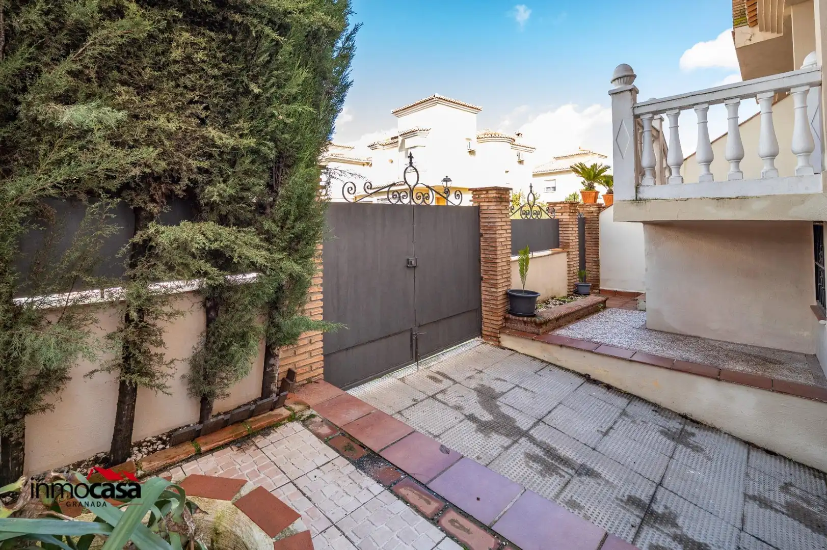 Jardín de Casa adosada en venta en Ogíjares con Calefacción, Amueblado y Balcón