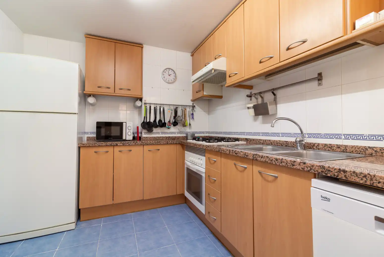 Küche von Wohnung zur Miete in Sagunto / Sagunt mit Klimaanlage, Heizung und Möbliert