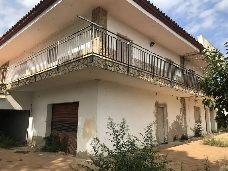 Chalet con piscina en venta en C/ Edelweis, imagen 2