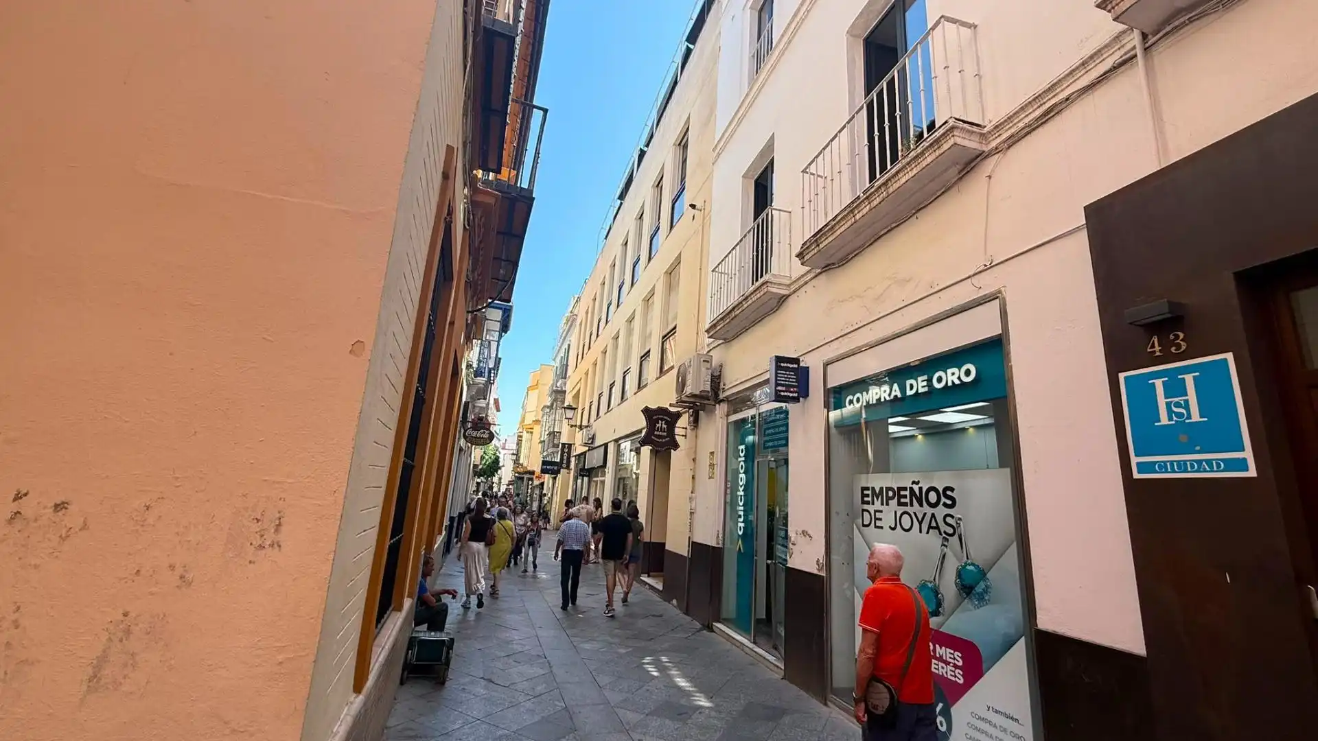 Vista exterior de Apartamento en venta en Sevilla con Aire acondicionado, Calefacción y Trastero
