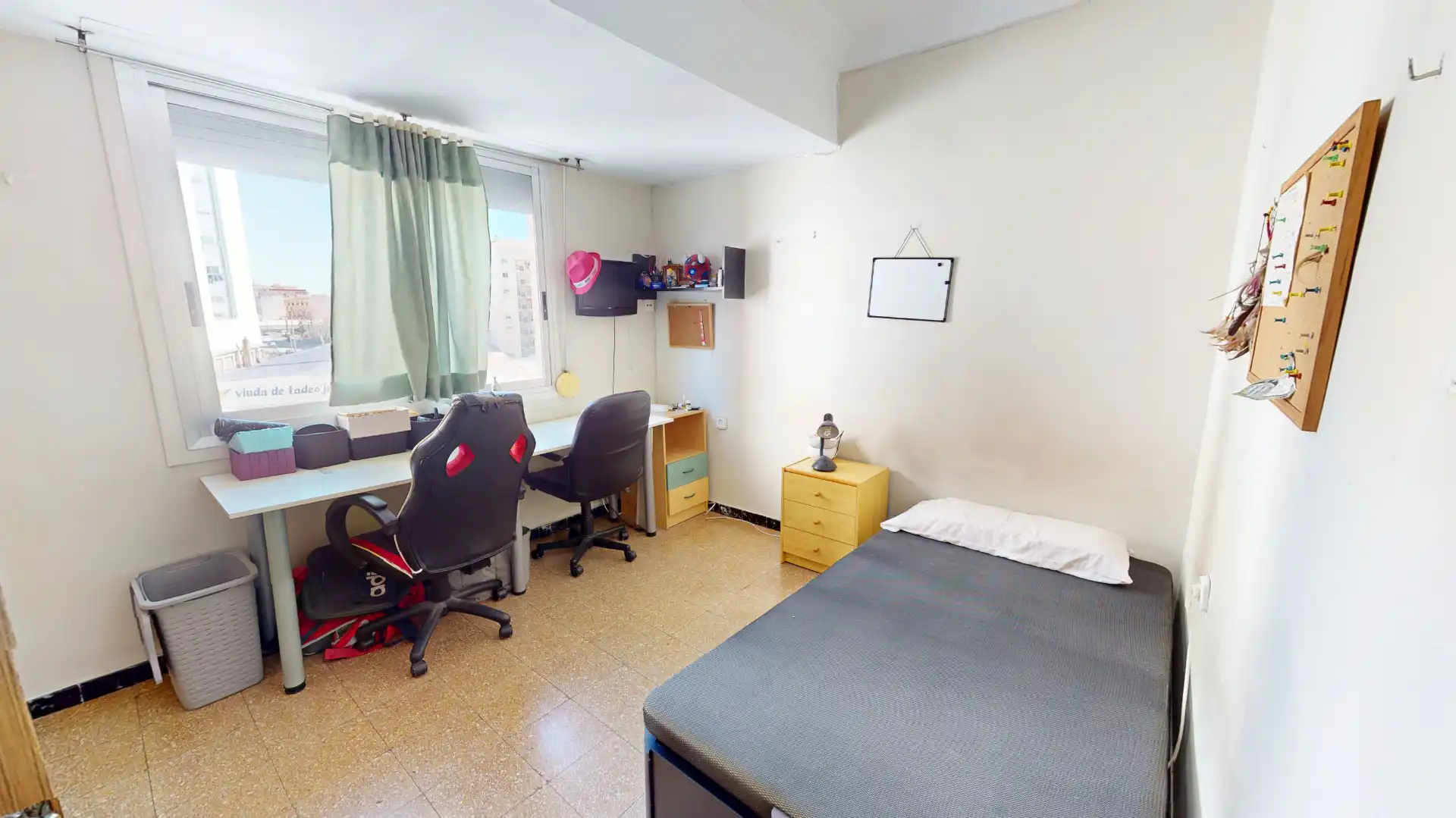 Habitación de Piso en venta en Alcoy / Alcoi con Trastero, Amueblado y Horno