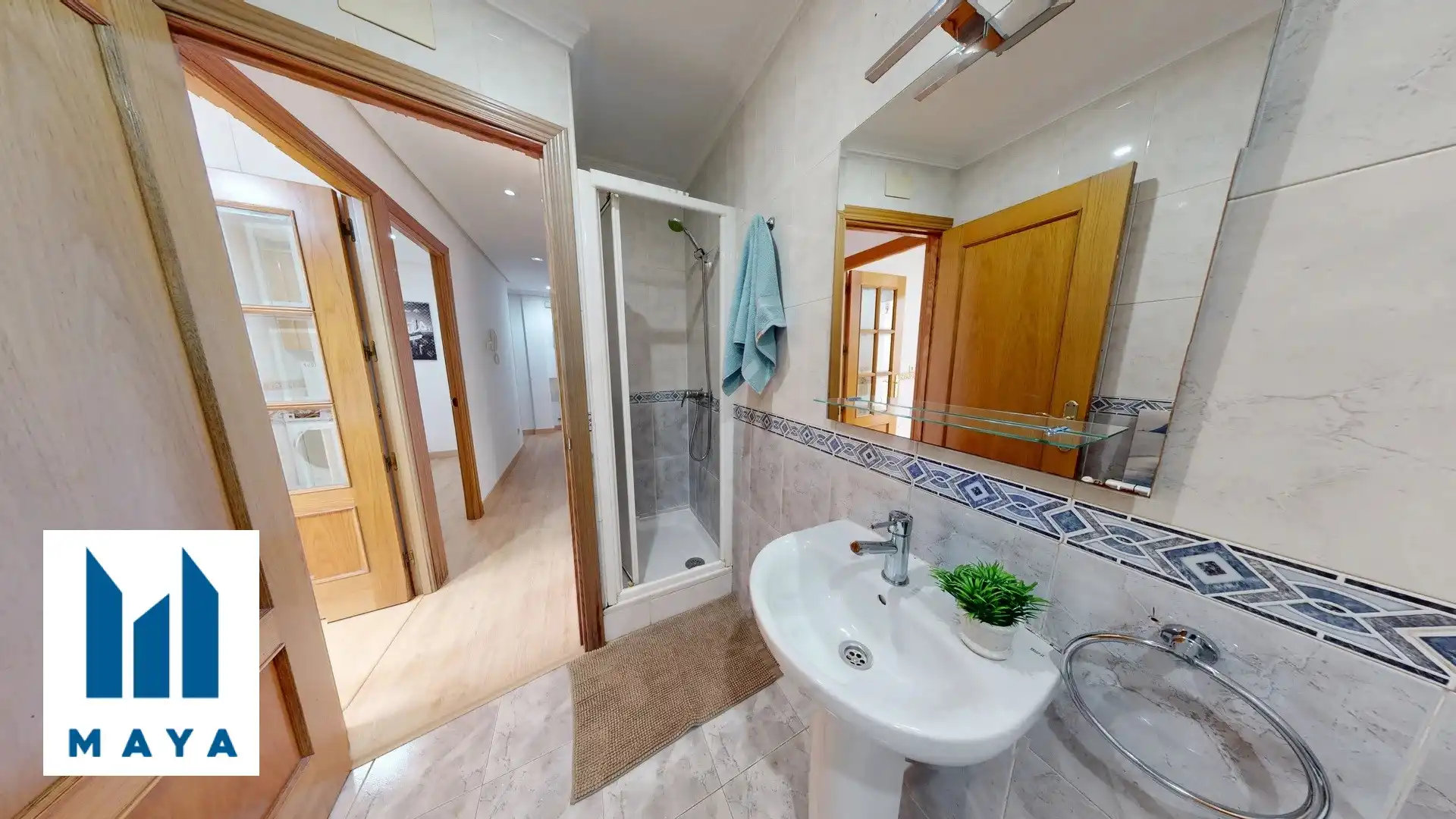 Baño de Piso en venta en Getafe con Calefacción y Terraza