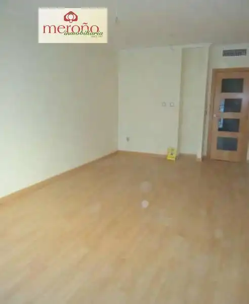 Flat with lift for sale in Elche ciudad