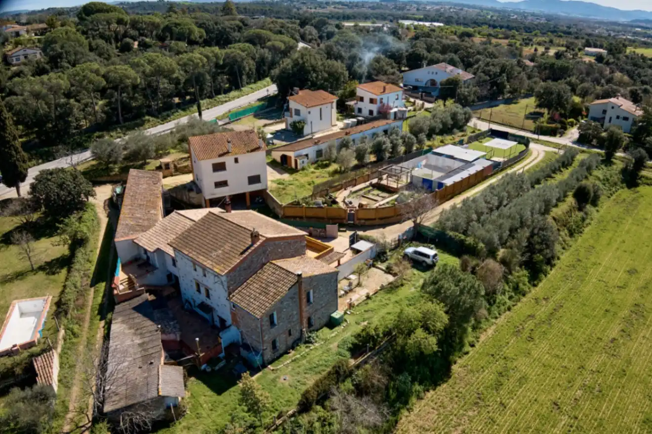 Vista exterior de Finca rústica en venta en L'Ametlla del Vallès con Calefacción, Terraza y Trastero