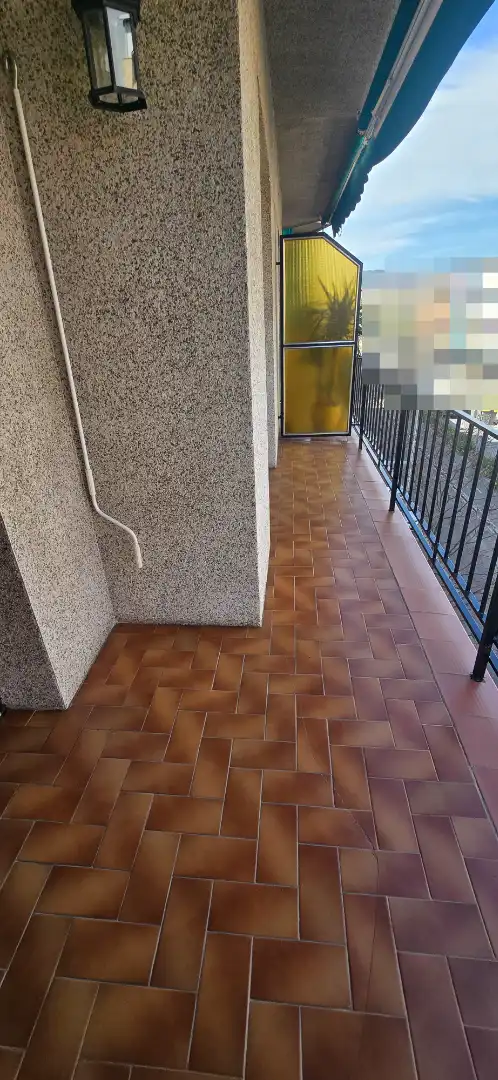 Terraza de Piso en venta en Santa Coloma de Gramenet con Aire acondicionado, Calefacción y Horno