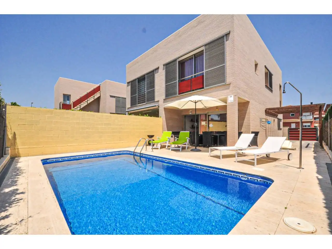 Villa mit Pool zum Verkauf in Calle Mas del Vidalet