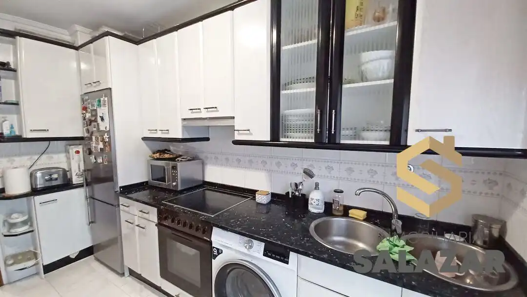 Kitchen of Flat for rent in Berango  with Terrace