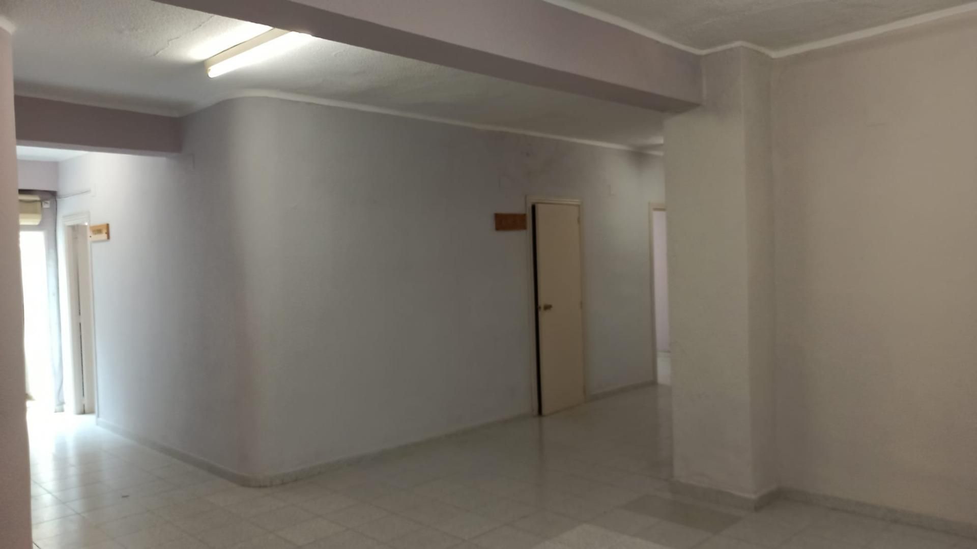 Geschaftsraum zur Miete in Aiora, Camins al Grau