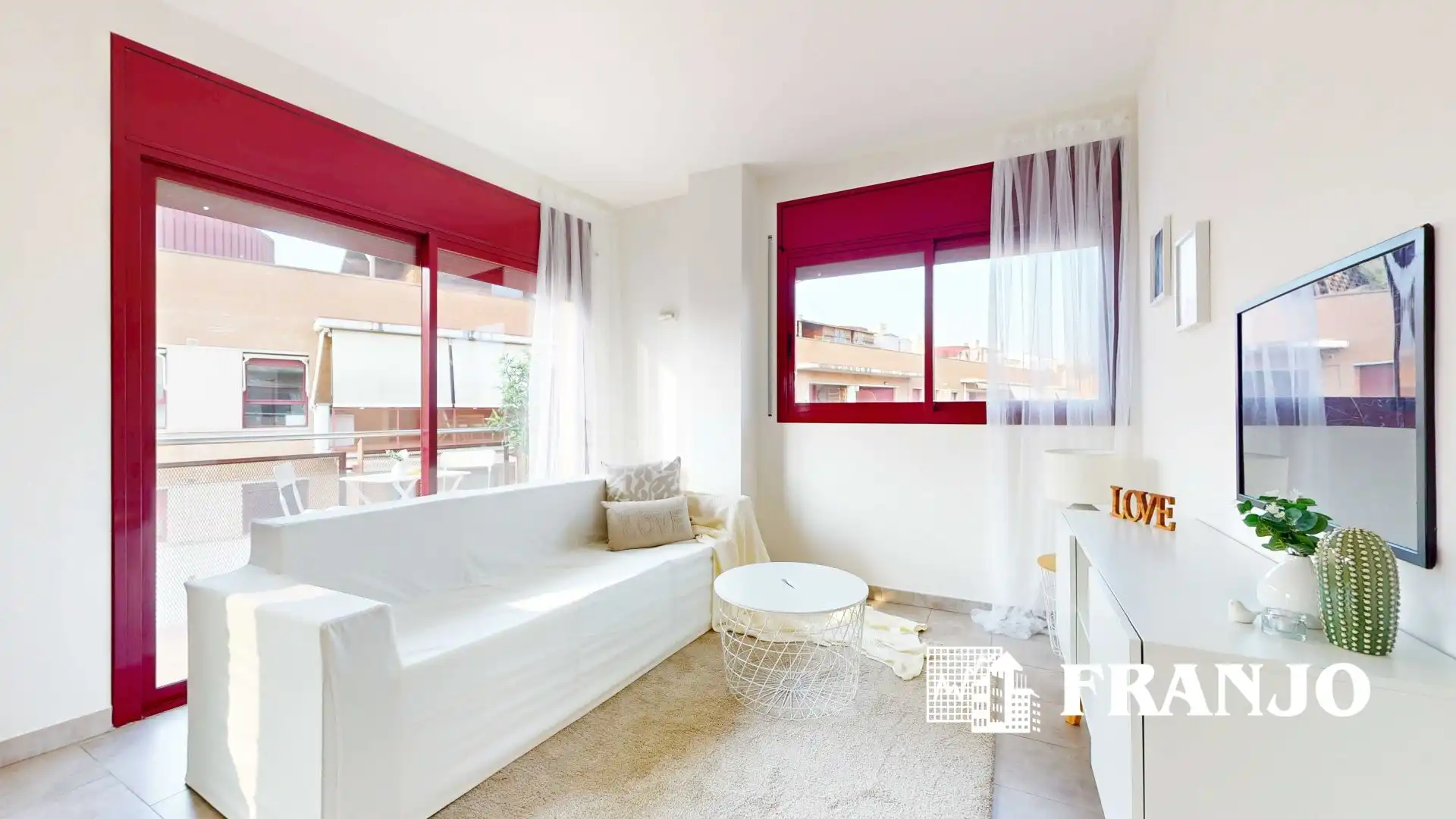 Schlafzimmer von Dachboden zum Verkauf in Sabadell mit Heizung, Terrasse und Schwimmbad
