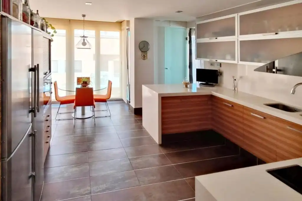 Küche von Dachboden zum Verkauf in Elche / Elx mit Terrasse