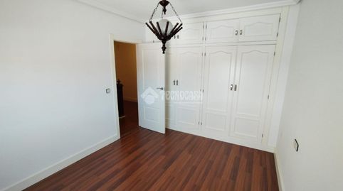 Foto 3 de Casa adosada en venda a Mengíbar, Jaén