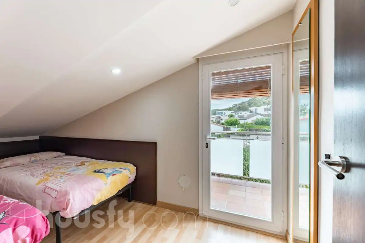 Dormitori de Casa o xalet en venda en Sant Pere de Ribes amb Aire condicionat, Calefacció i Jardí privat