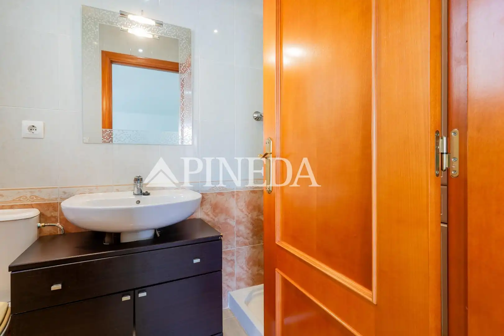 Baño de Casa adosada en venta en Puçol con Calefacción, Terraza y Trastero