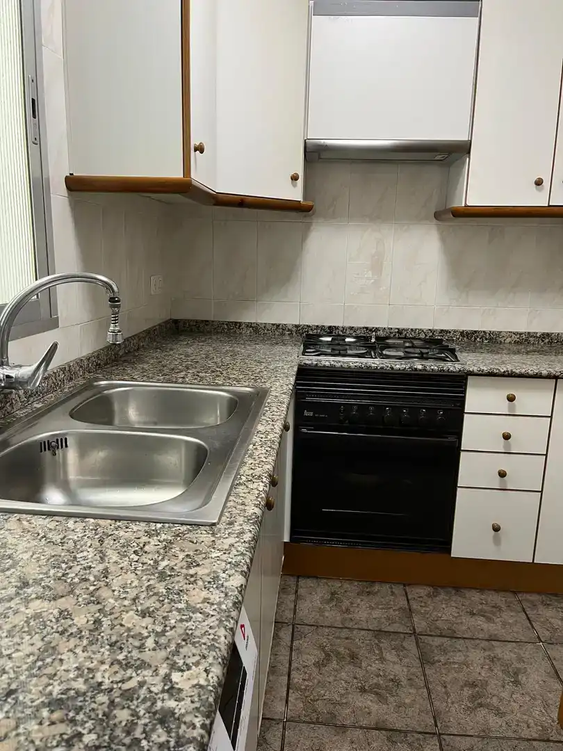 Cuina de Pis en venda en  Valencia Capital amb Aire condicionat i Balcó