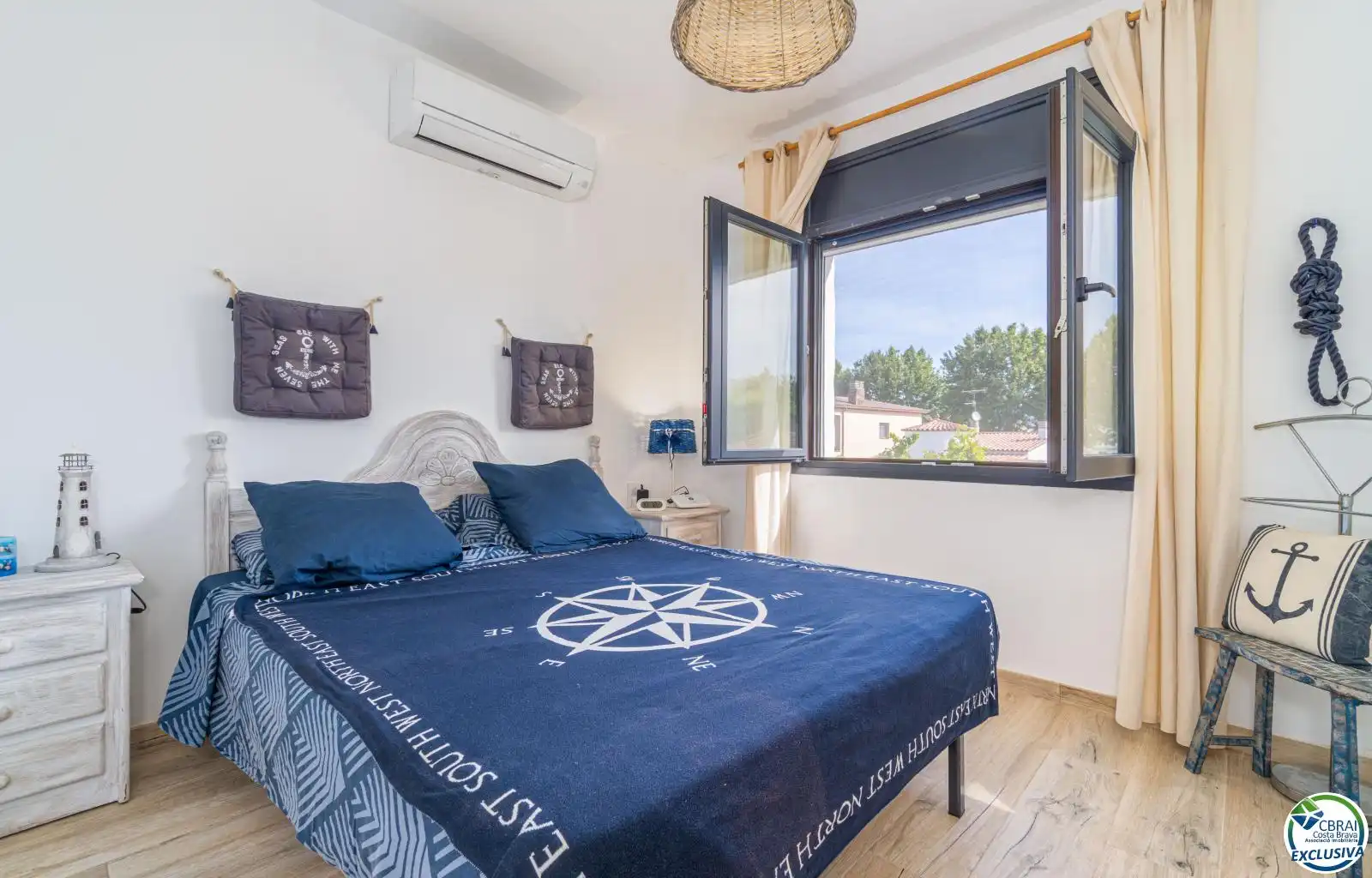 Dormitori de Casa o xalet en venda en Empuriabrava amb Aire condicionat, Piscina i Moblat
