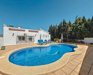 Jardí de Casa o xalet de lloguer en L'Alfàs del Pi amb Aire condicionat, Terrassa i Piscina