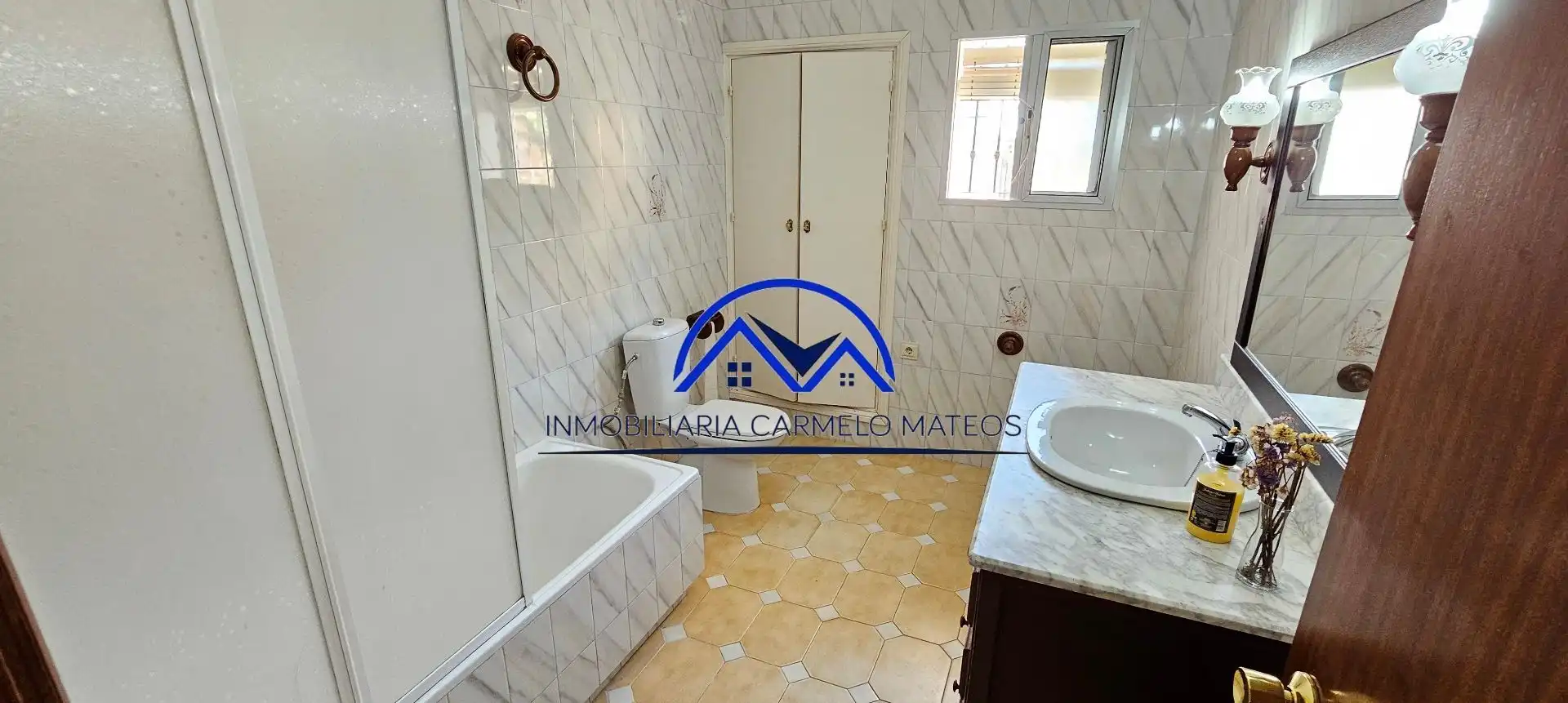 Vista exterior de Casa o chalet en venta en Sanlúcar de Barrameda con Aire acondicionado, Jardín privado y Trastero