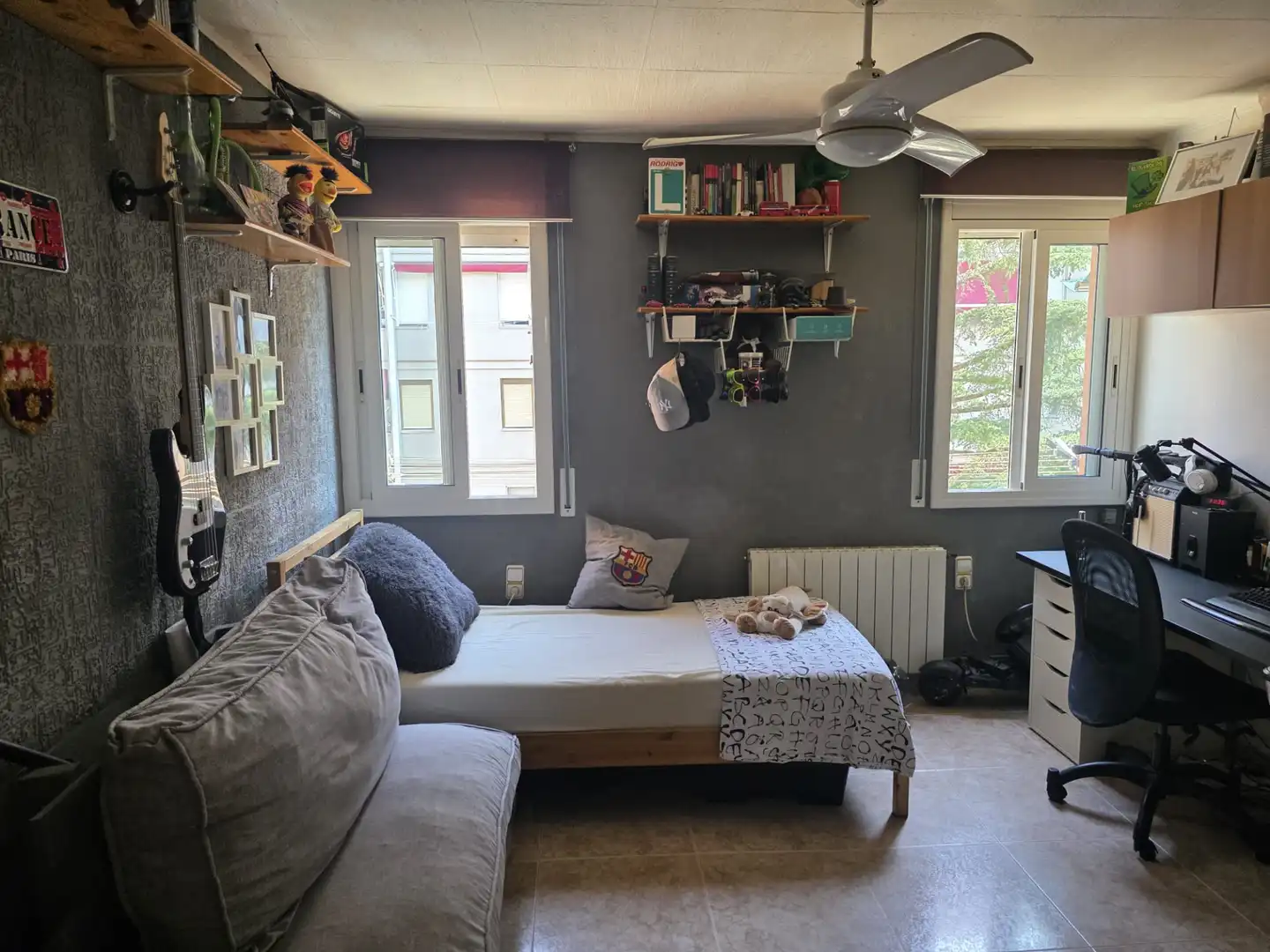 Piso en venta en Carrer d'Eduard Toda, imagen 3