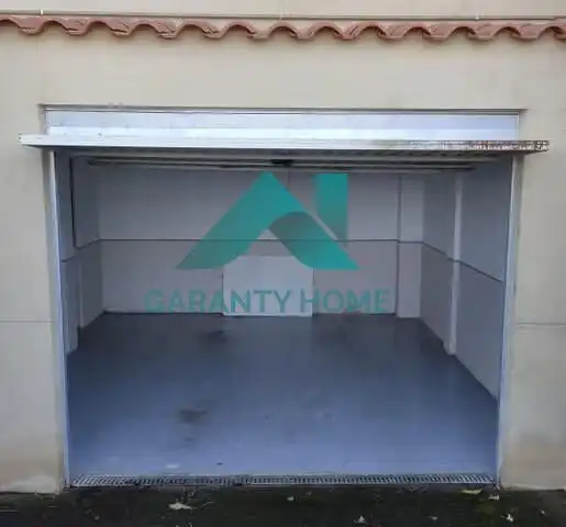 Einfamilien-Reihenhaus zum Verkauf in Cáceres Capital mit Terrasse, Abstellraum und Möbliert