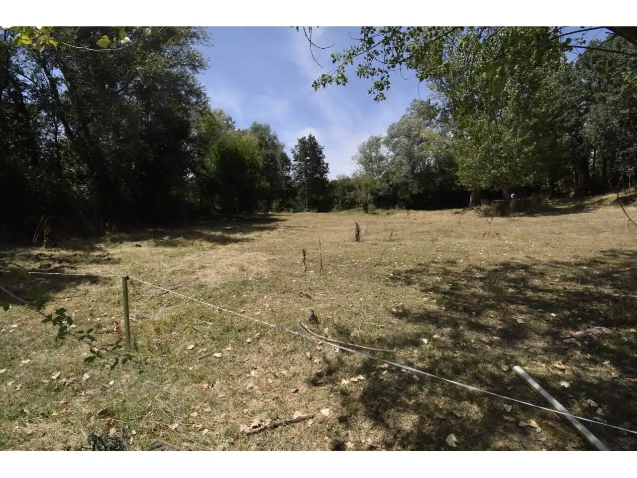 Finca rústica en venda a Valdefresno