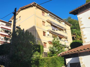 Piso con balcón en venta en Ulia Pasealekua 18