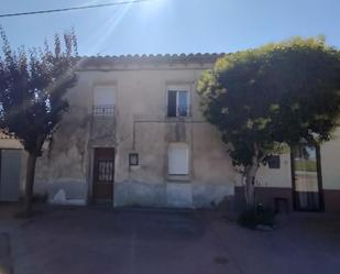 Vista exterior de Casa adosada en venda en Almudévar