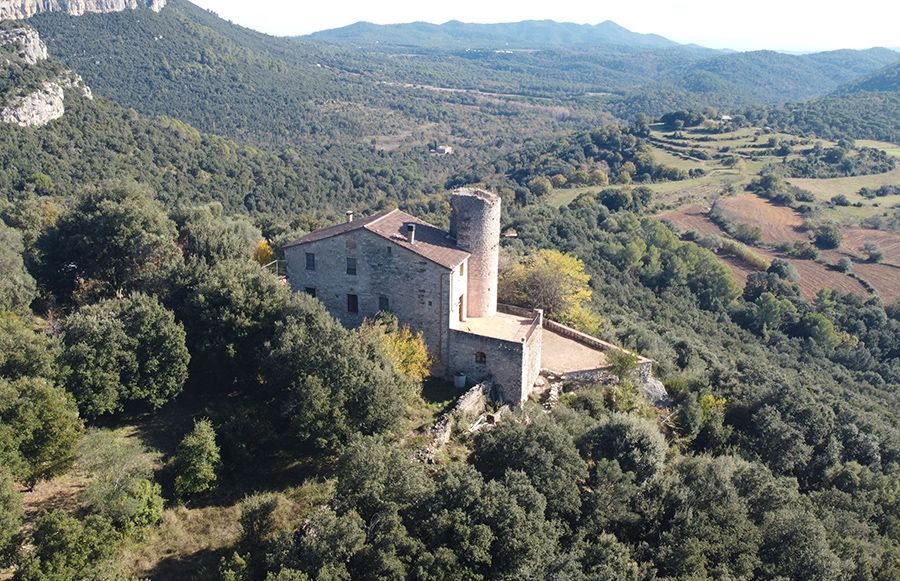 Vista exterior de Finca rústica en venda en Amer amb Calefacció, Jardí privat i Terrassa