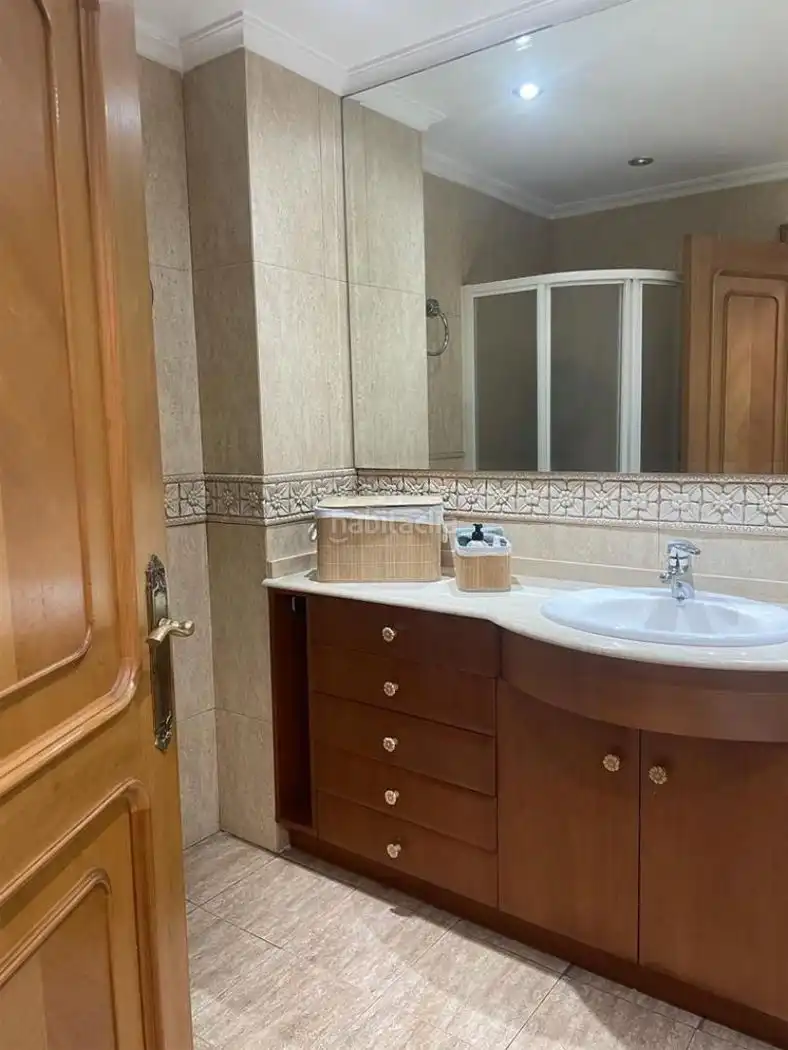 Piso con ascensor en venta en Carrer Antonio Machado 10, imagen 17