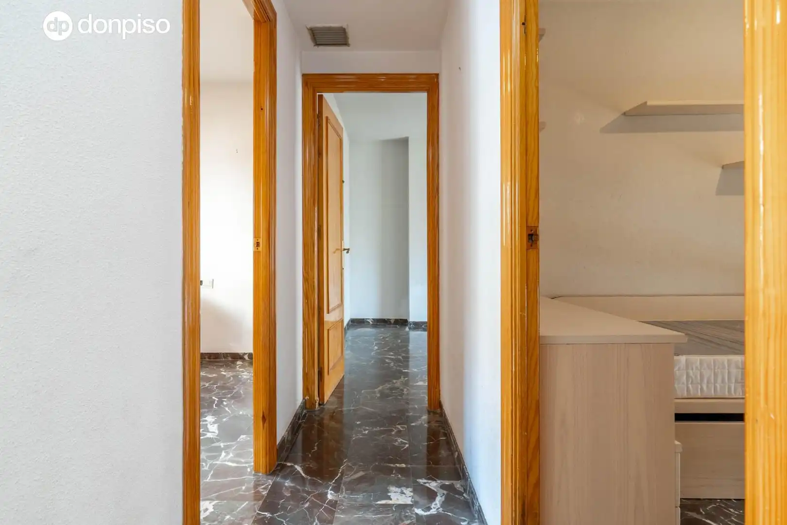 Piso en venta en Granada con Aire acondicionado y Calefacción