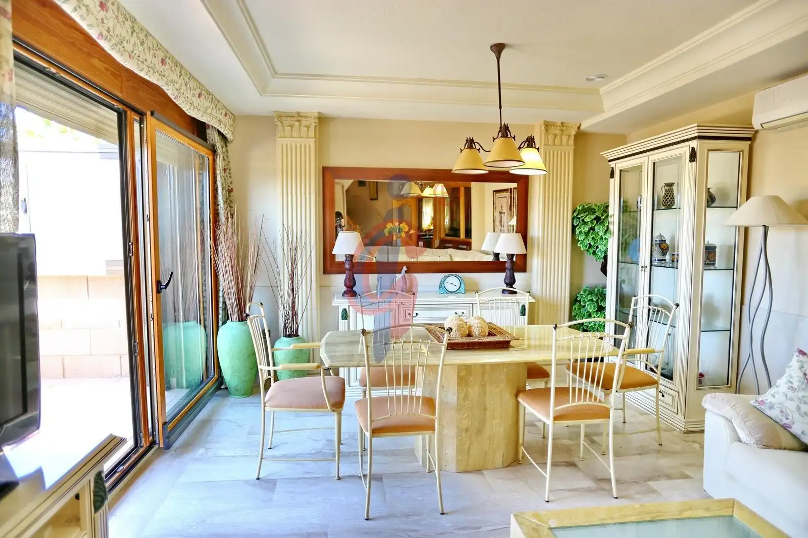 Comedor de Casa o chalet en venta en Guardamar del Segura con Aire acondicionado, Jardín privado y Terraza