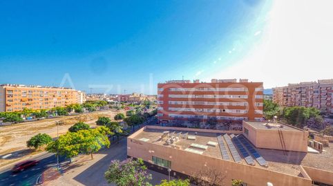 Photo 3 of Flat for sale in Calle Calle Virgen del Puig, Tómbola, Alicante / Alacant