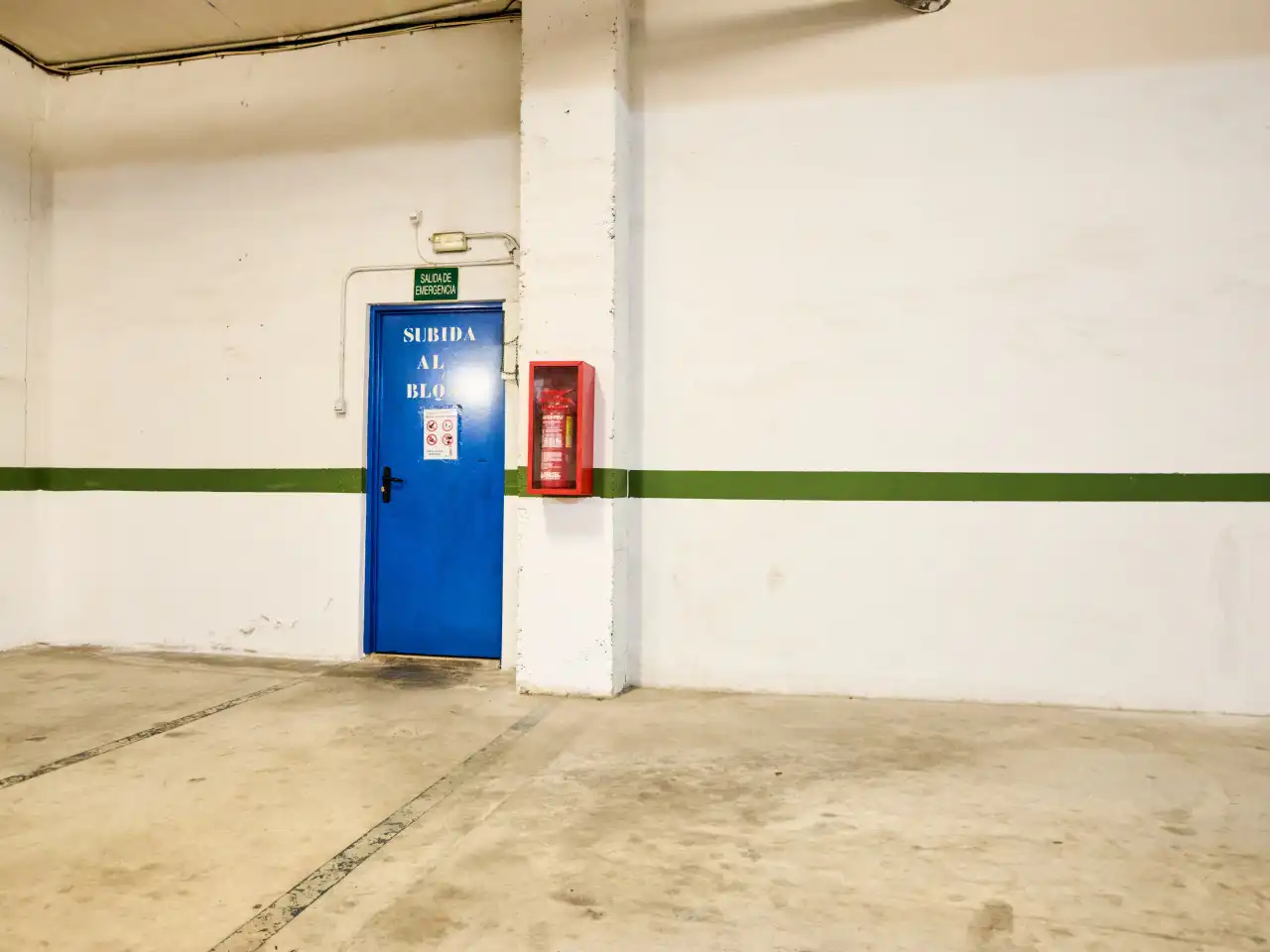 Aparcament de Apartament en venda en Torrevieja amb Aire condicionat, Calefacció i Terrassa
