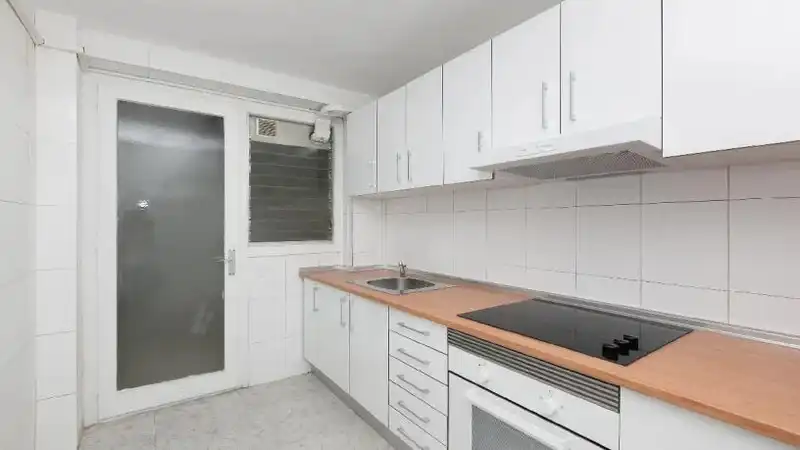 Küche von Wohnung zum Verkauf in Rubí