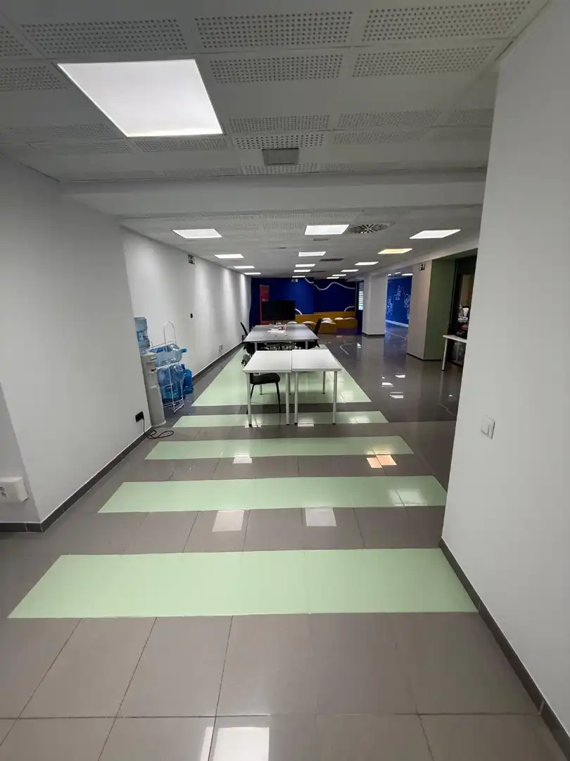 Commercial properties for rent in Esparreguera  with Air Conditioner and Heating