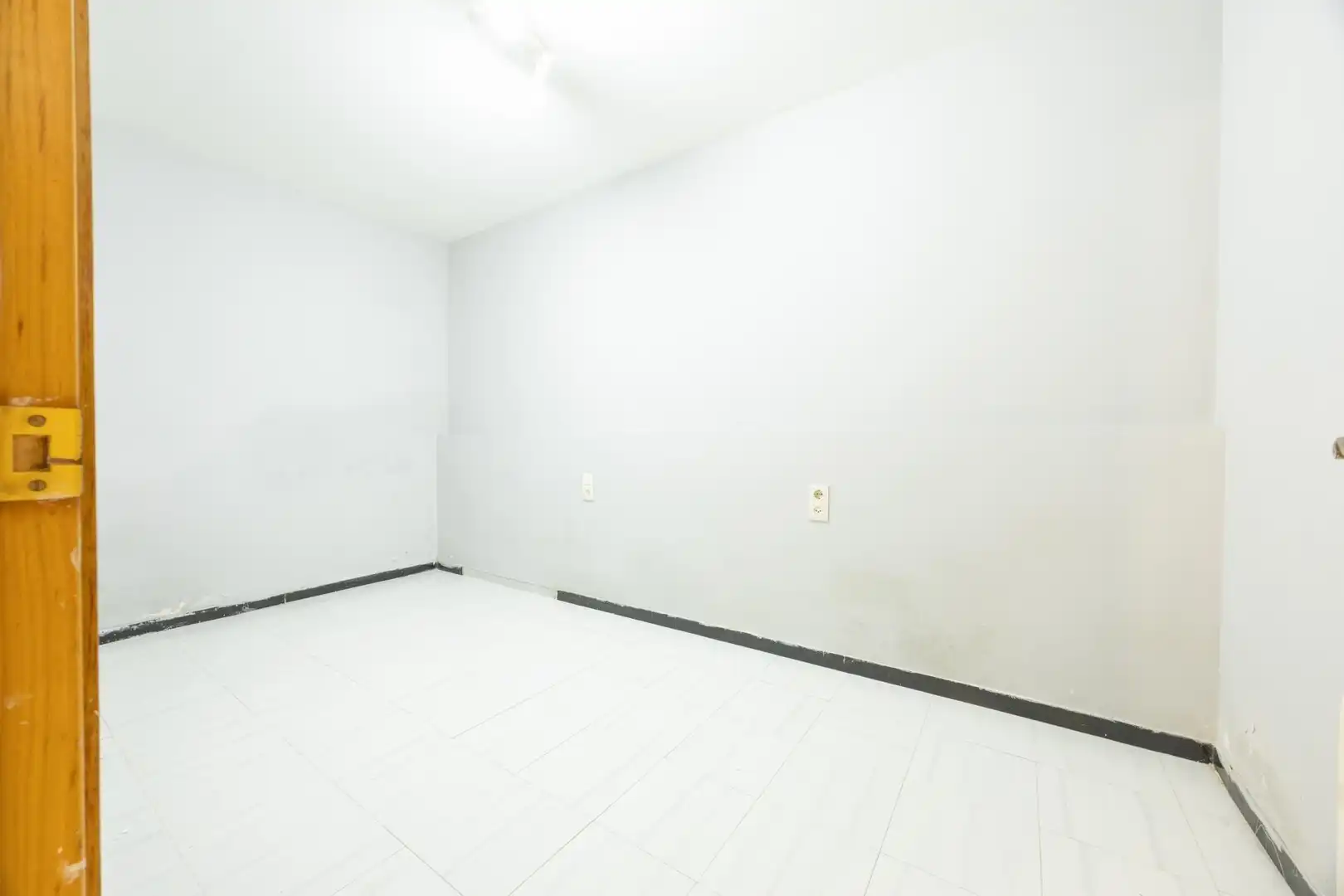 Flat for sale in Montesquiu, Barcelona