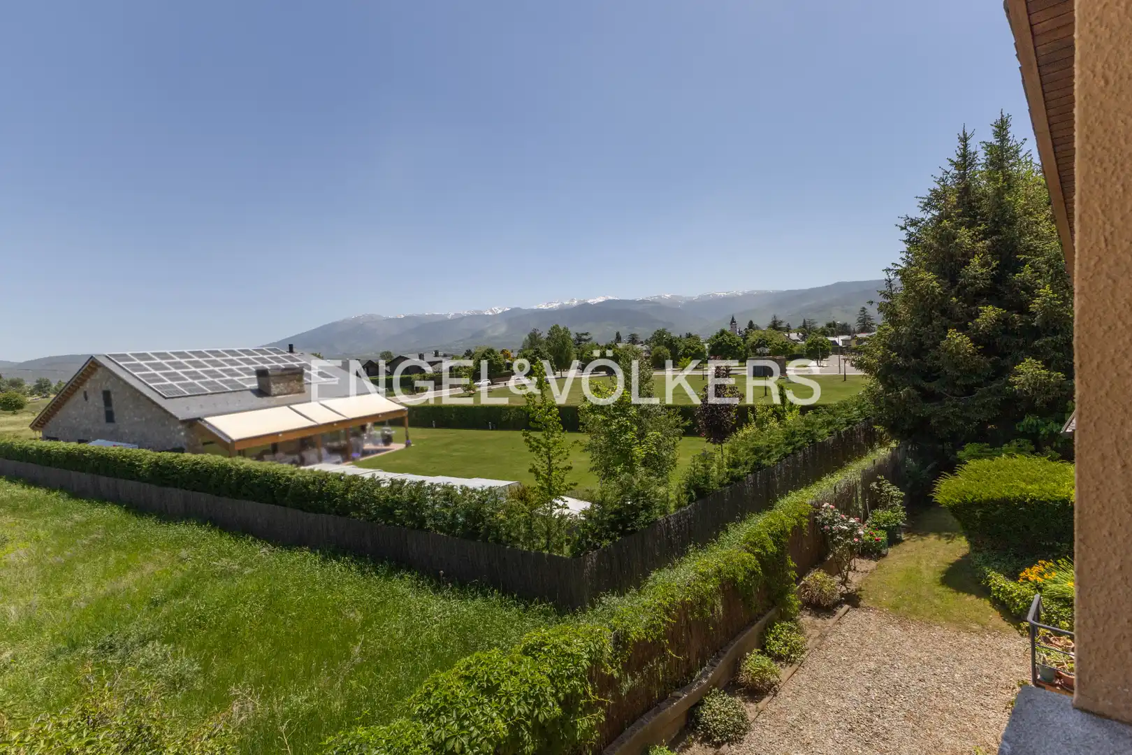 Casa o xalet en venda en Puigcerdà amb Calefacció, Jardí privat i Parquet