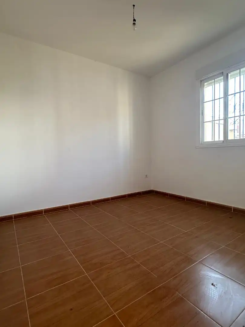 Habitación de Casa adosada en venta en Lobón con Terraza y Balcón