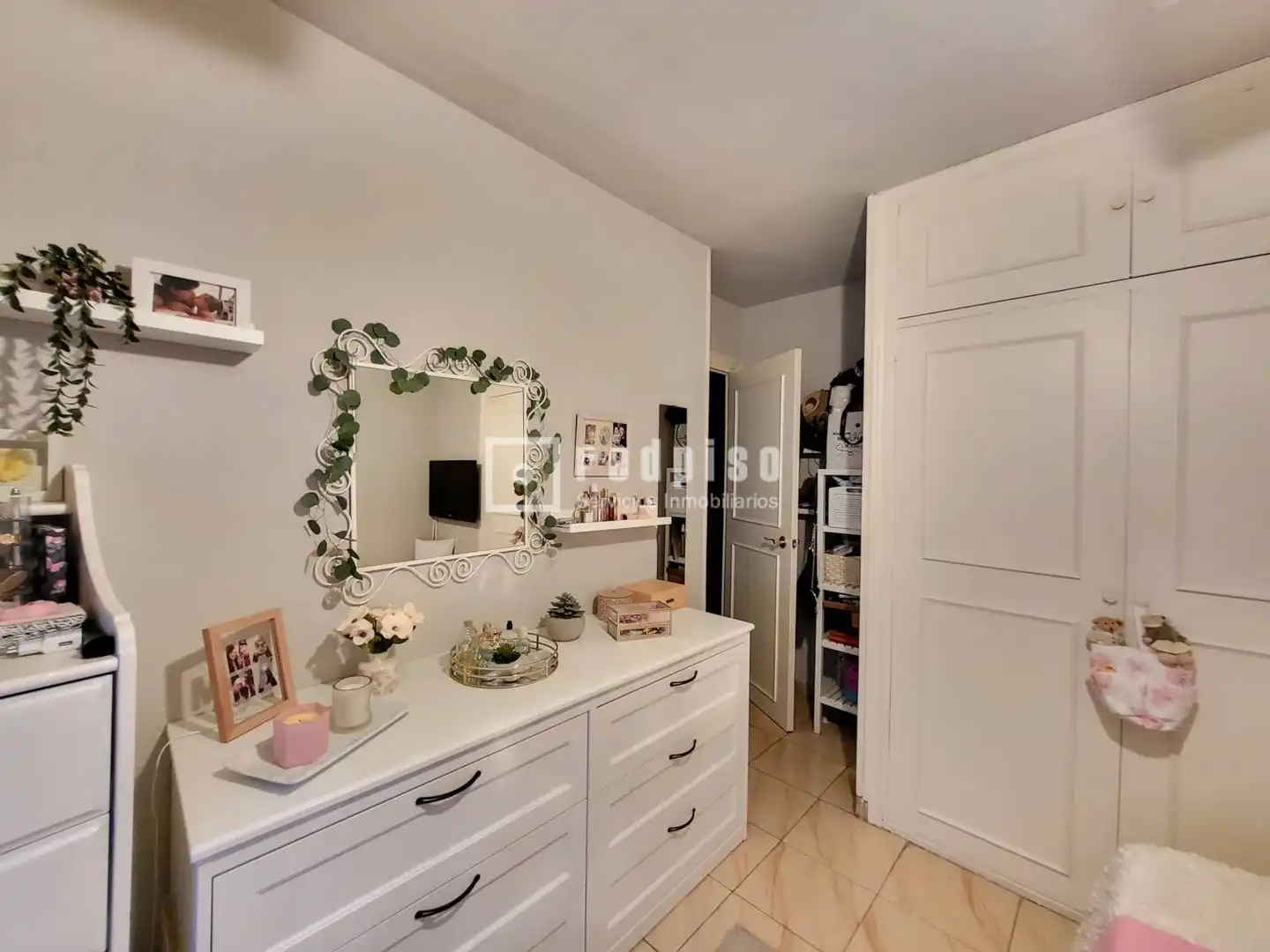 Habitación de Piso en venta en Valdemoro con Aire acondicionado, Calefacción y Jardín privado