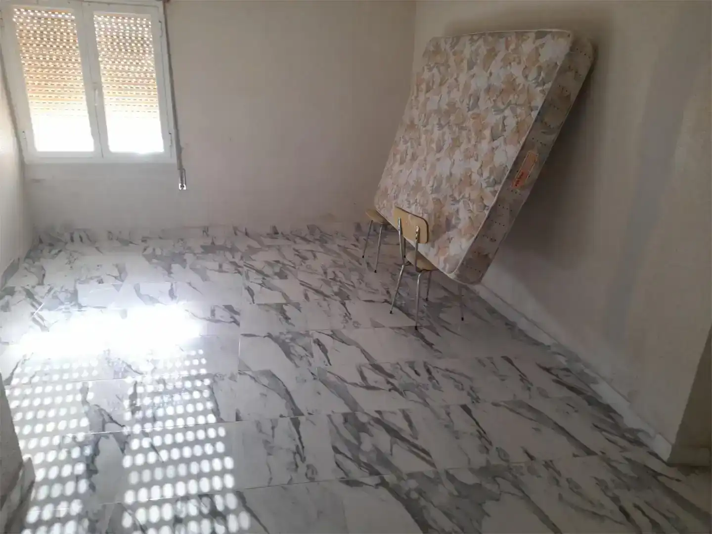Dormitori de Casa adosada en venda en Mendavia amb Balcó