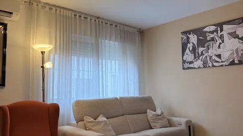 Foto 2 de Casa adosada en venta en Plaza Escamilla, 3, Coín, Málaga