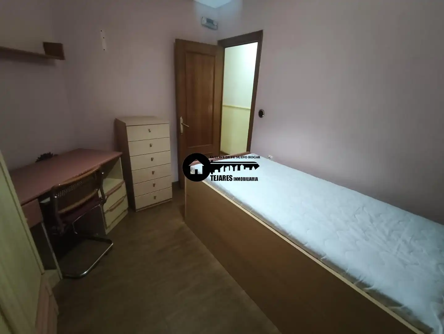 Bedroom of Flat for rent in Albacete  with Heating, Parquet flooring and Balcony
