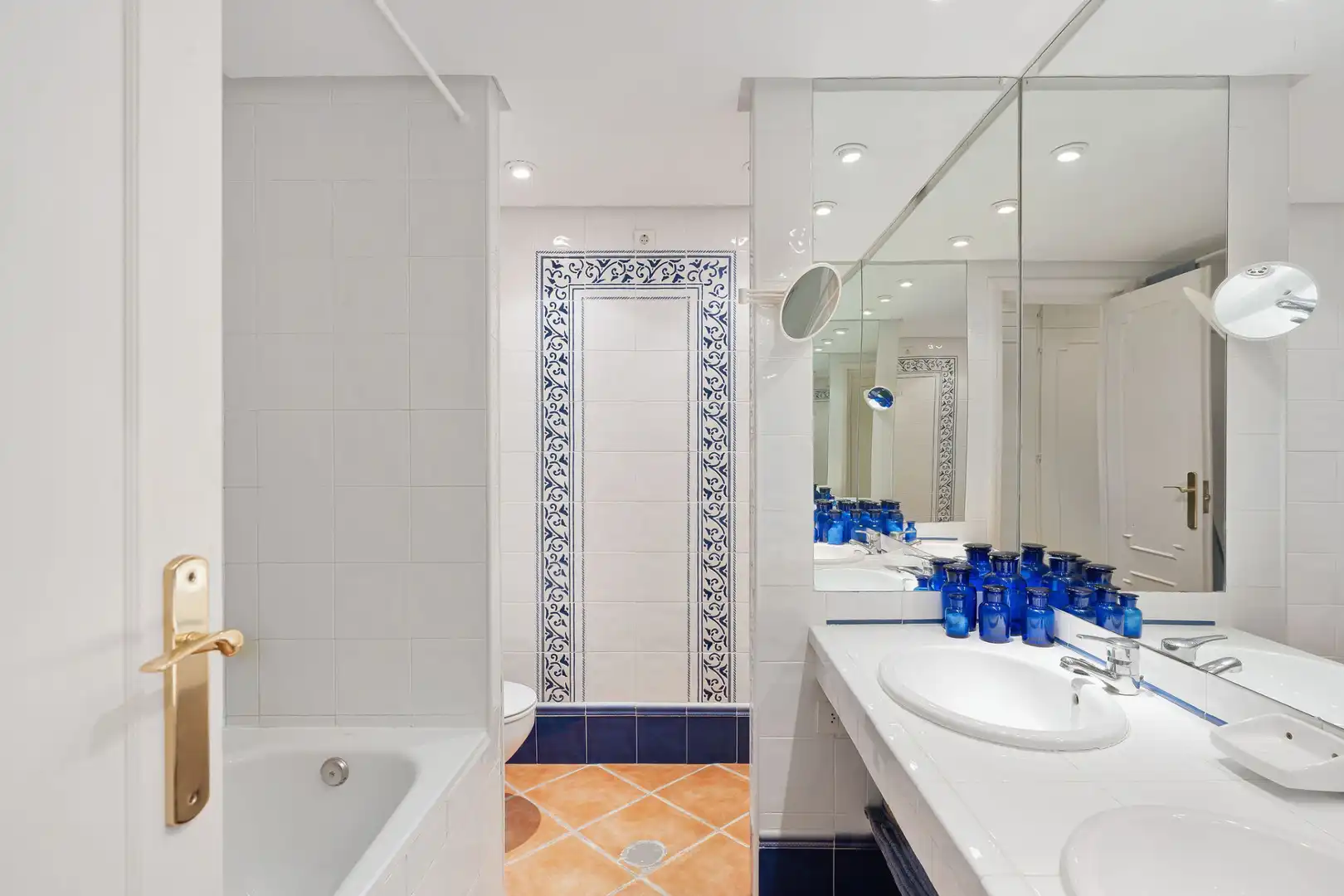 Ground floor with pool for sale in Nueva Andalucía, imagen 12