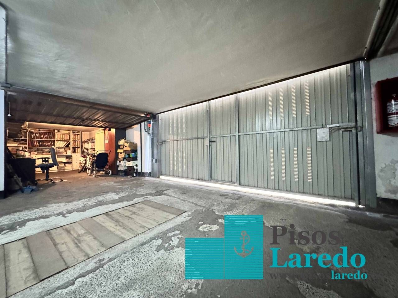 Garage for sale in Laredo