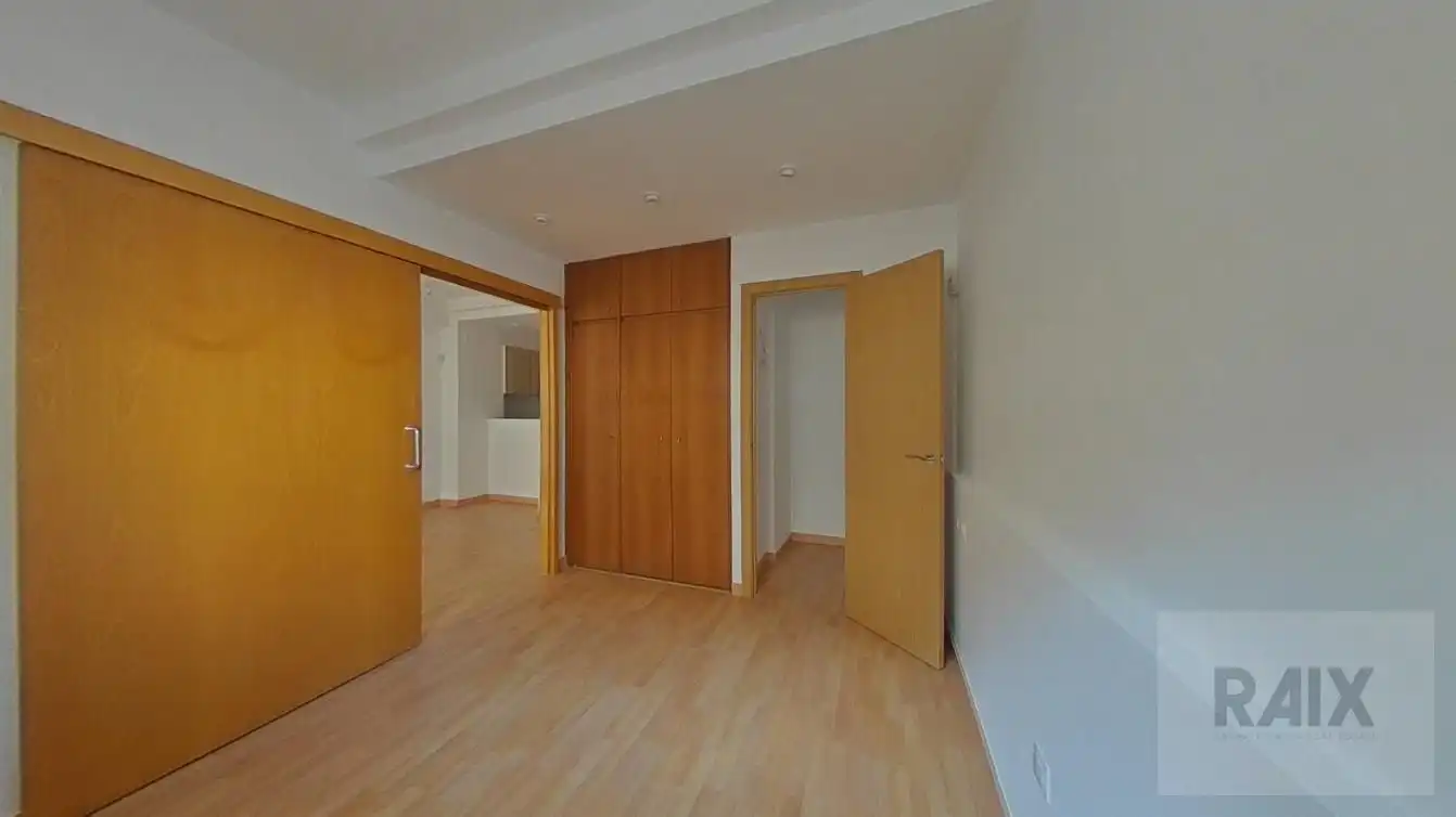 Schlafzimmer von Wohnung zum Verkauf in Sabadell