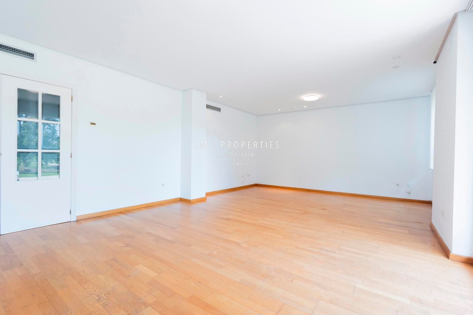 Bedroom of House or chalet to rent in Bétera  with Air Conditioner, Private garden and Terrace