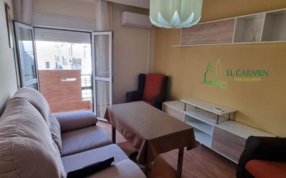 Living room of Flat for sale in  Sevilla Capital  with Air Conditioner and Terrace